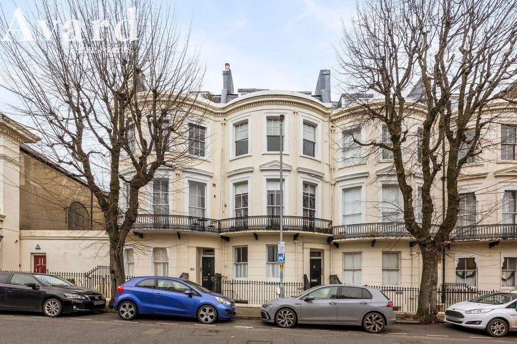 Property photo 2 of 22 19.Jpeg