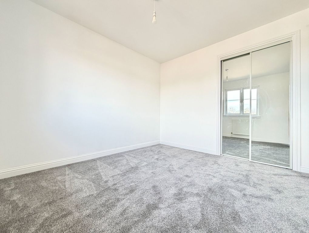 Additional image 17 of 2 bed flat for saleMckenna Avenue, Stoneywood, Denny FK6