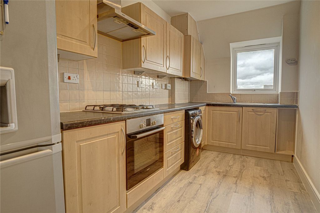 Property photo 2 of 9 Picture No. 02