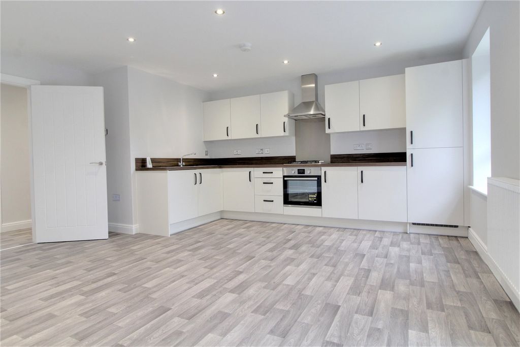 Property photo 2 of 11 Picture No. 09