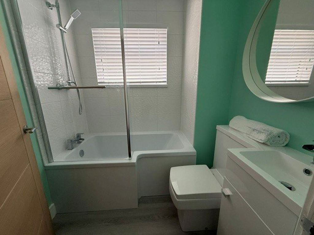 Property photo 3 of 21