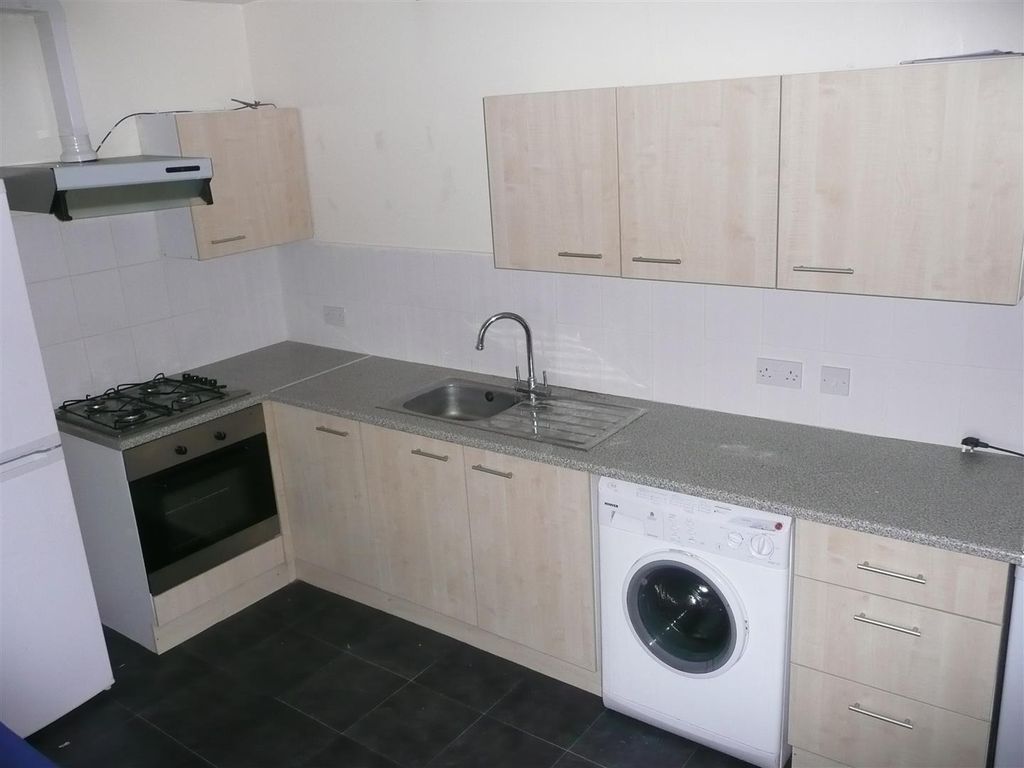 Property photo 2 of 4