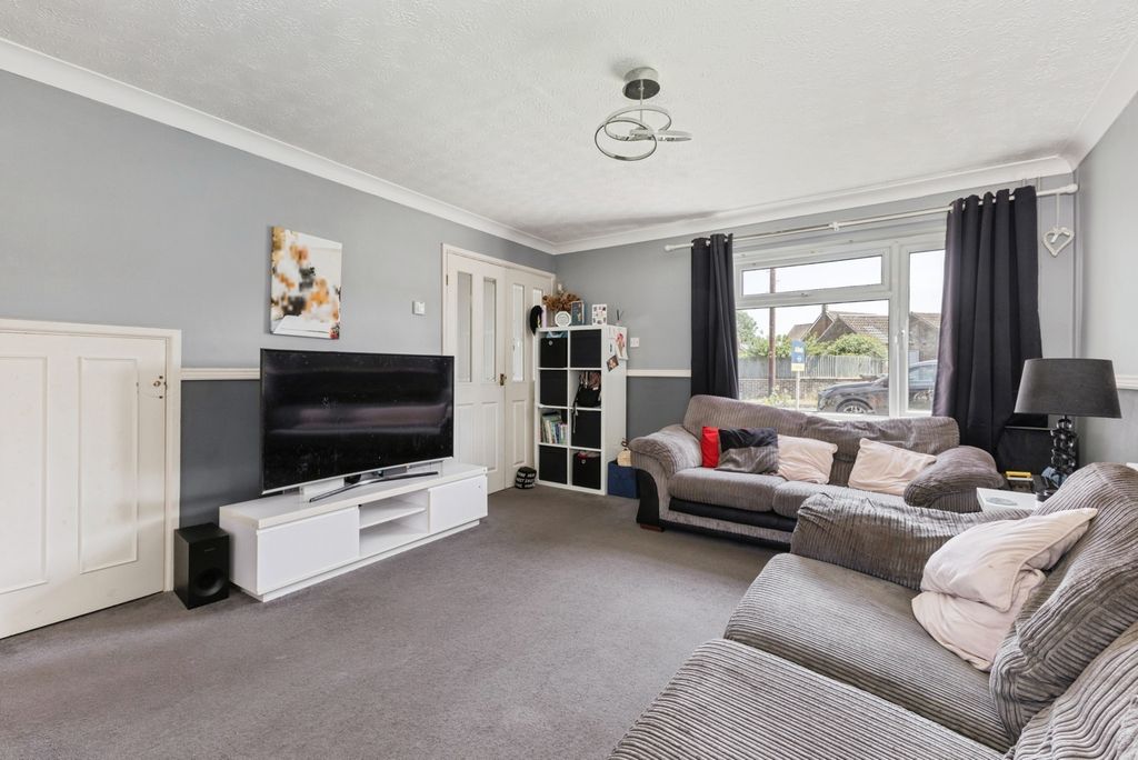 Property photo 3 of 18 Pbox-Img.Jpg