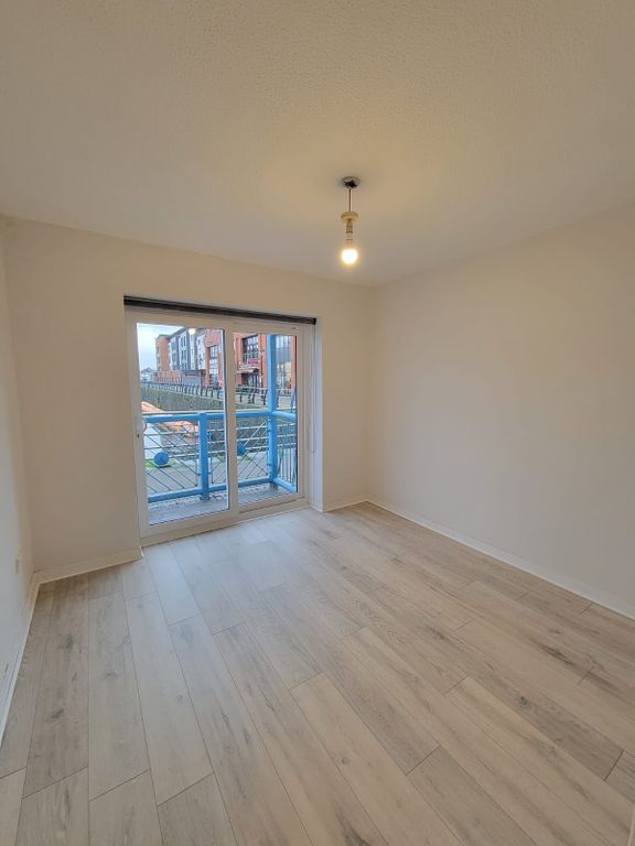 Property photo 3 of 7 Gallery