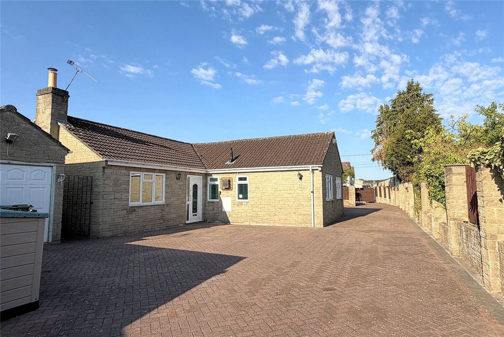 Property photo 1 of 18 Picture No. 22