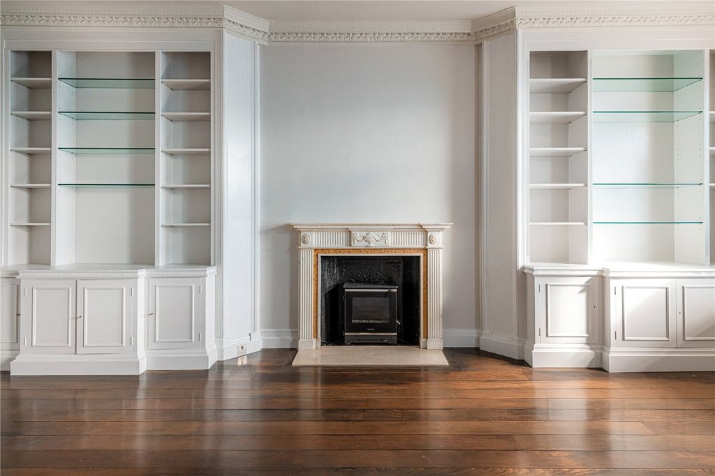 Property photo 3 of 17 Picture No. 30