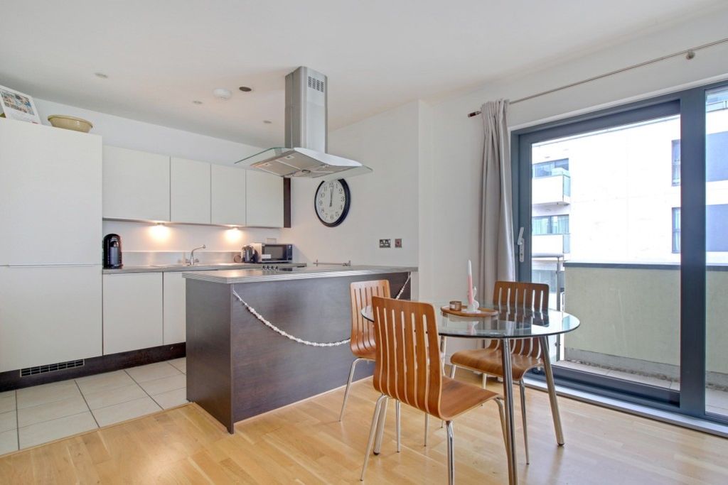 Property photo 2 of 7