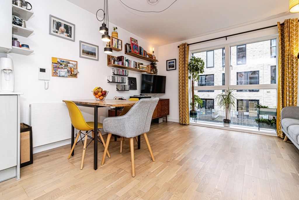 Property photo 2 of 30 Photo