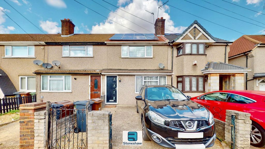 Property photo 1 of 19