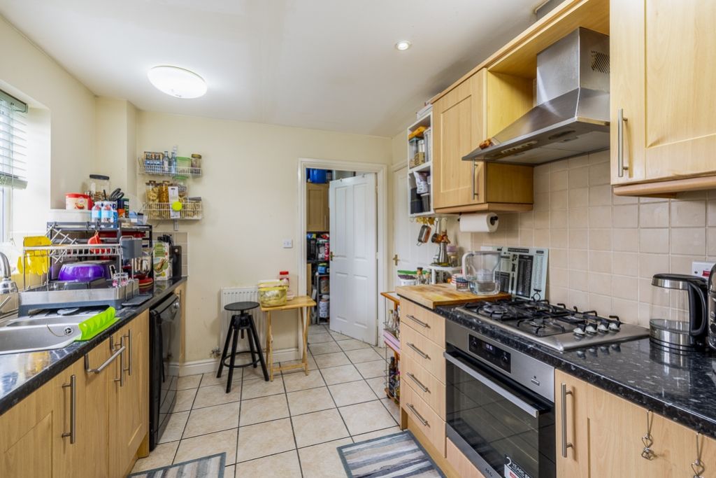Property photo 3 of 23 37 Saint Bedes Drive (Boston)-15