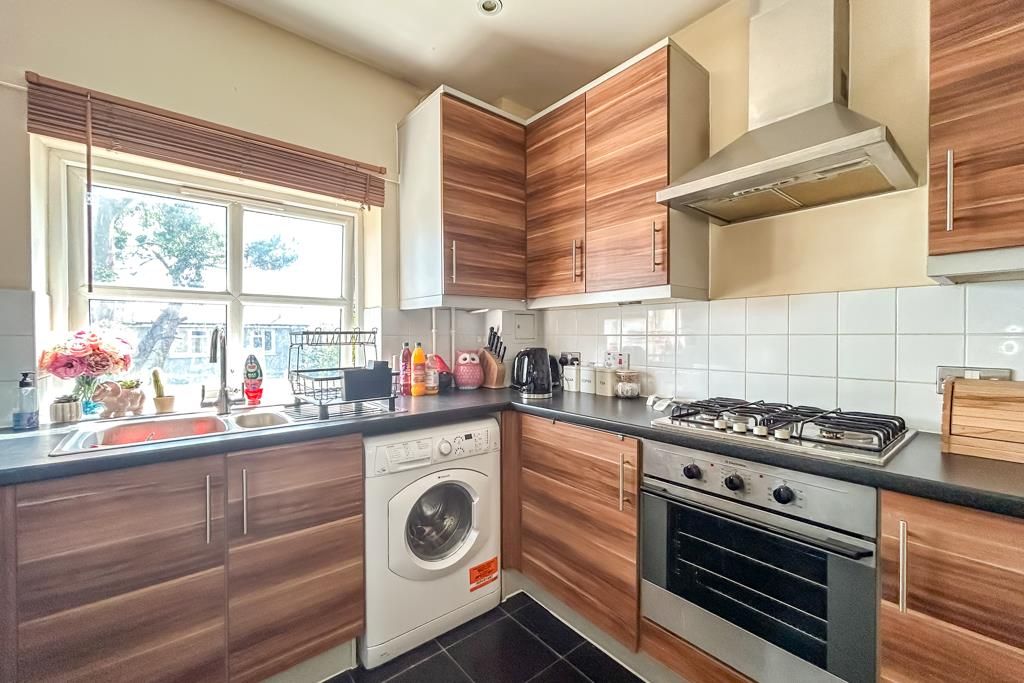 Property photo 2 of 13 Kitchen