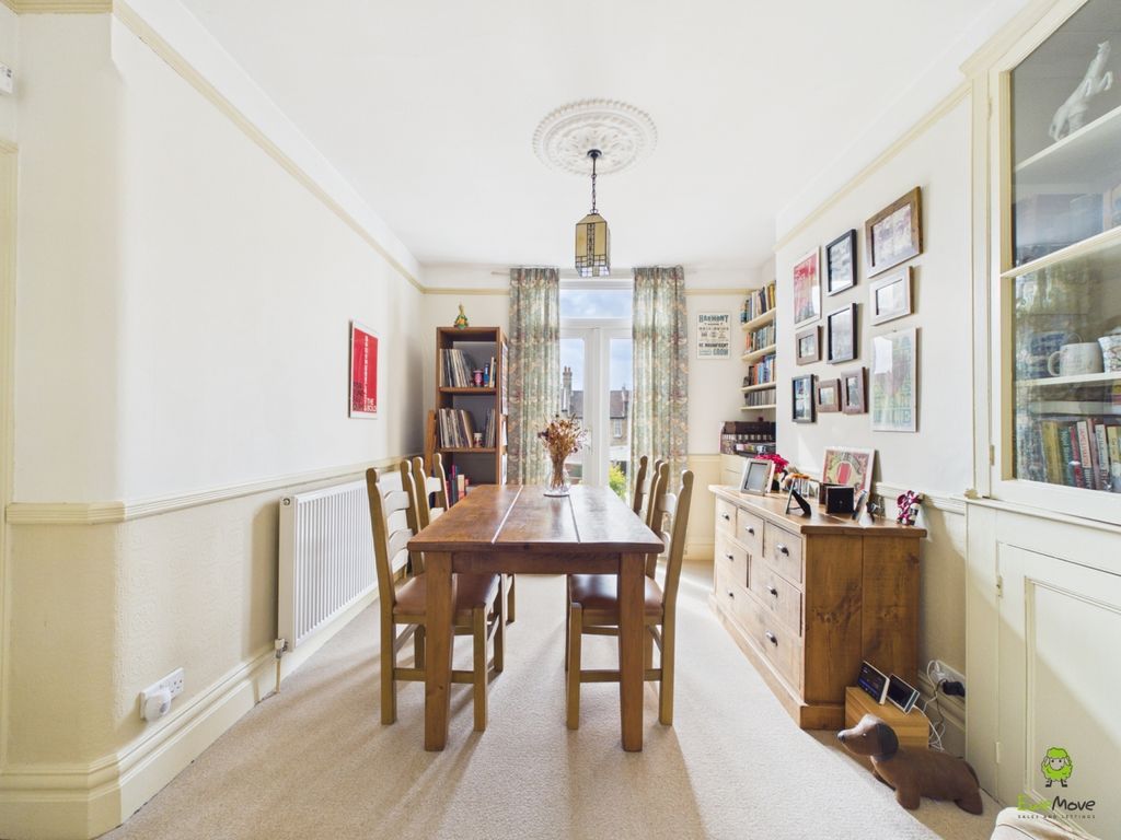 Property photo 3 of 13 Presented By Kevin At Ewemove Bexleyheath And Dart