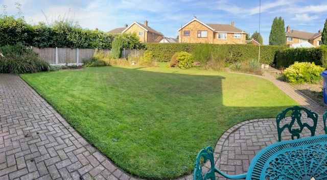 Property photo 2 of 35