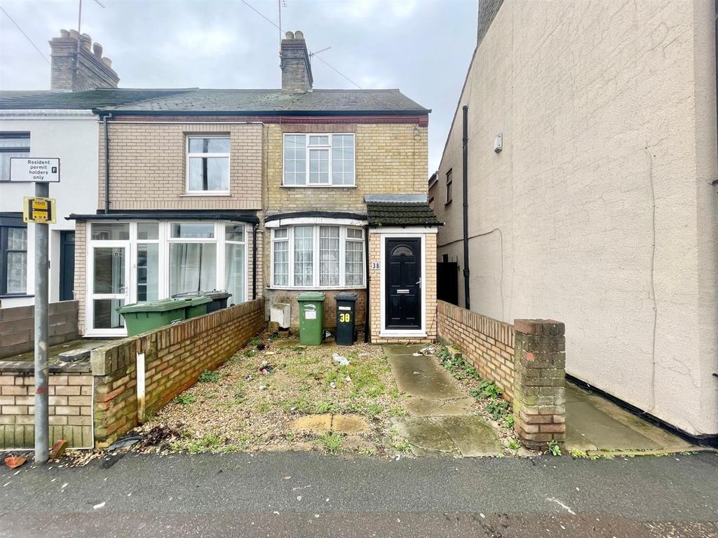 Property photo 1 of 12 Front.Jpg