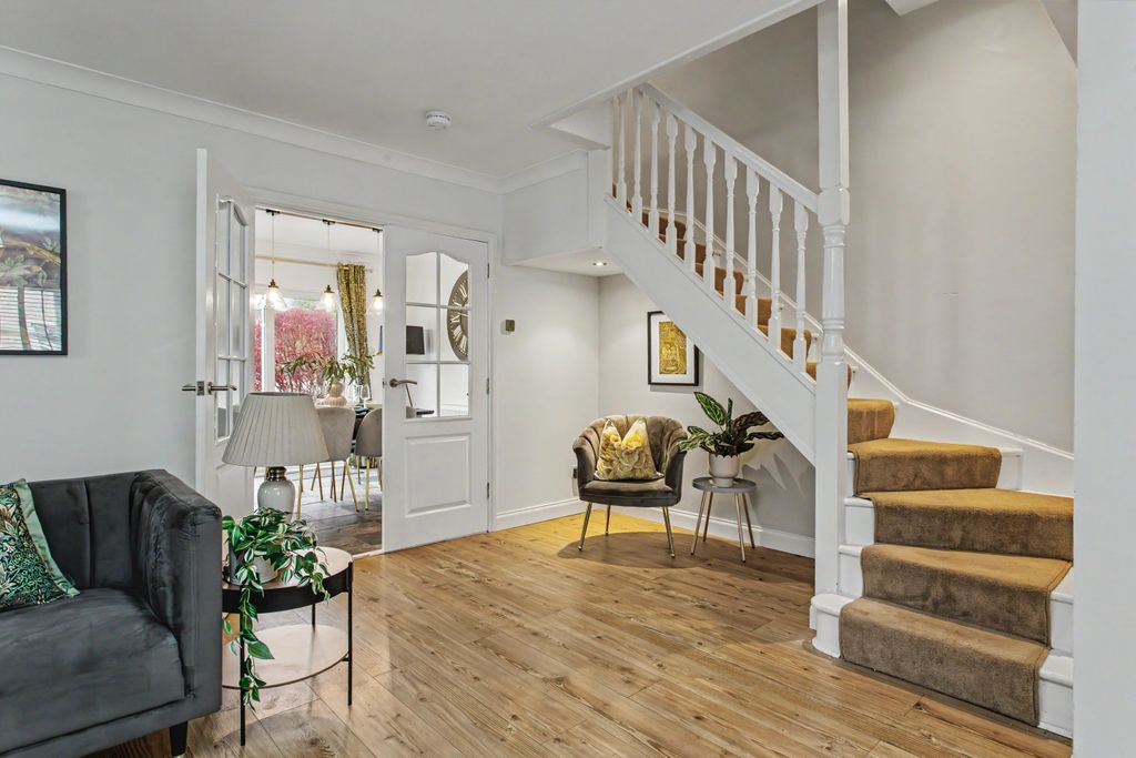 Property photo 2 of 22 Property Image 2