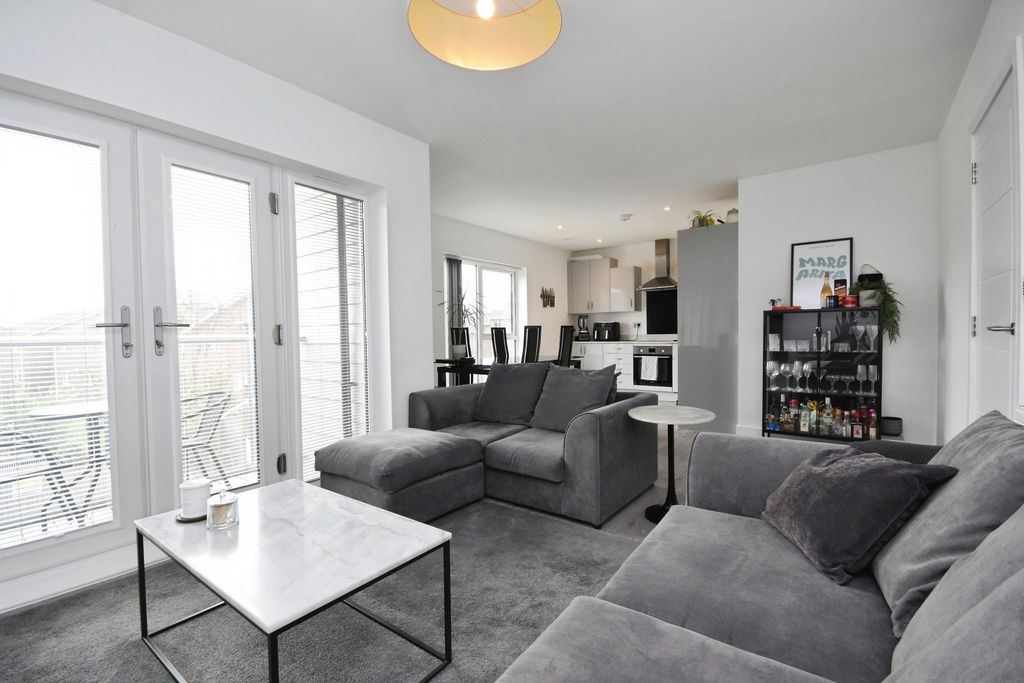 Property photo 2 of 14 Pbox-Img.Jpg