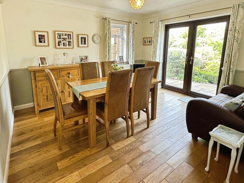 Property photo 3 of 23 3160508