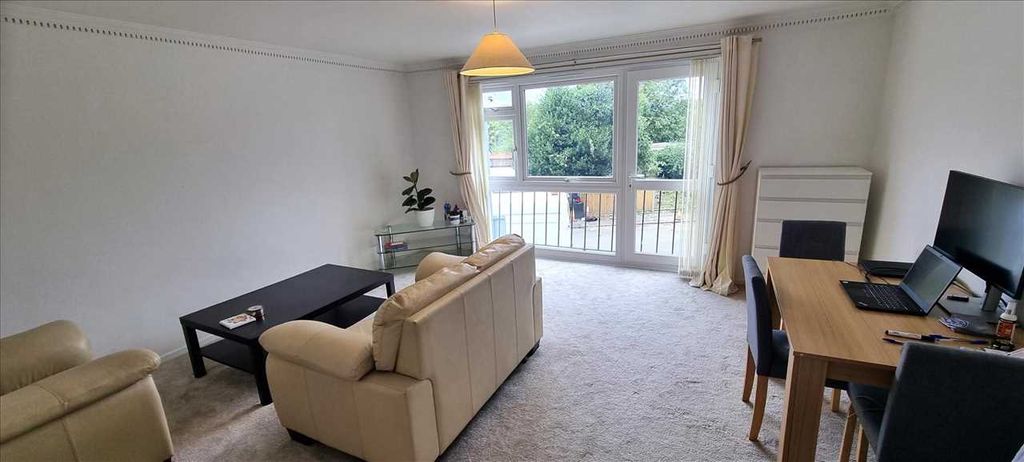 Property photo 2 of 6 Living Room