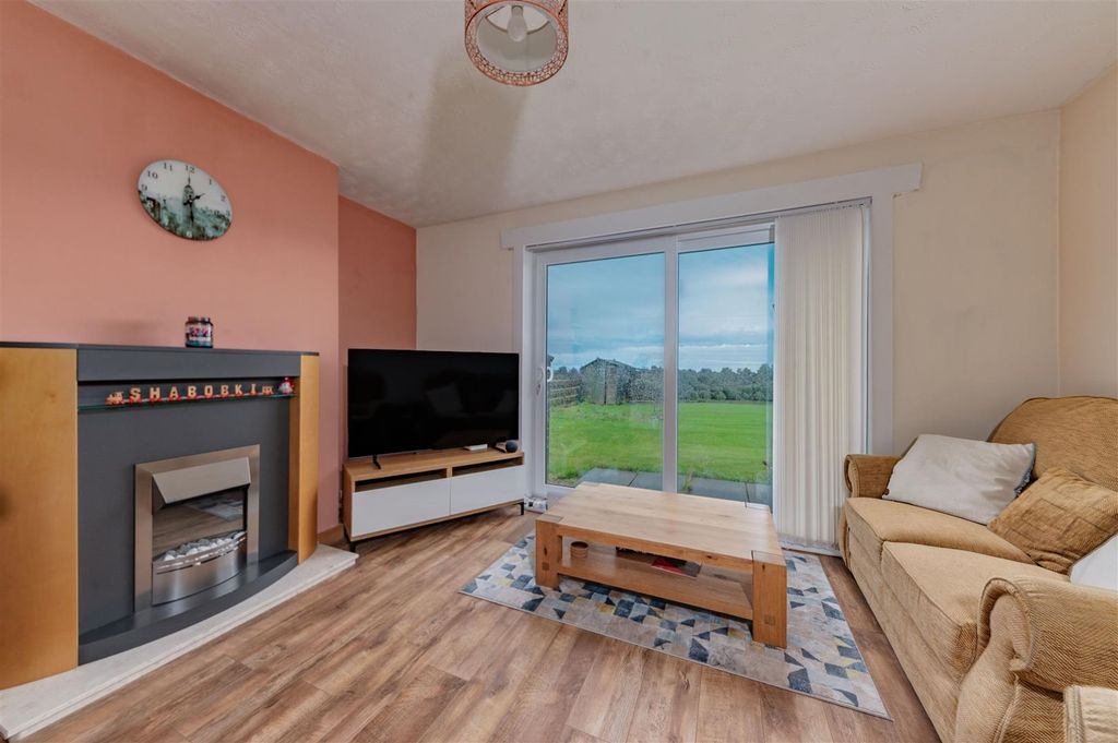 Property photo 3 of 16 29 Muirdrum Carnoustie-9.Jpg