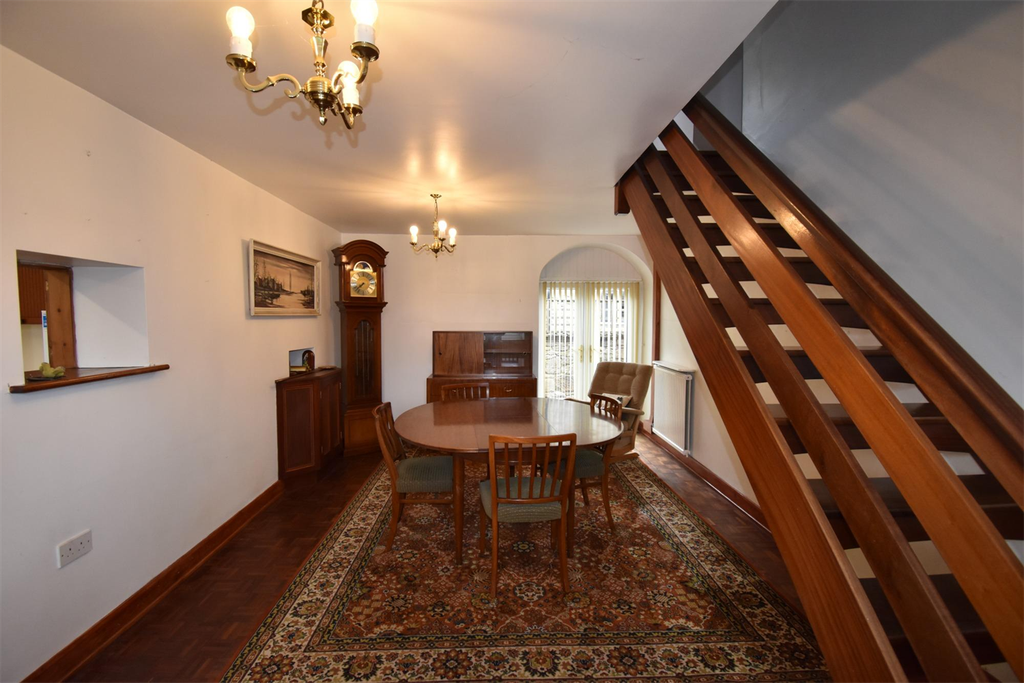 Property photo 3 of 19 Dining Room