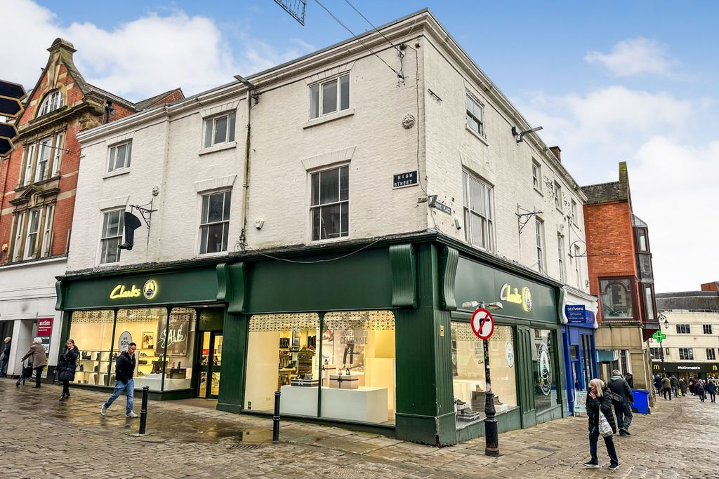 Property photo 3 of 5 1 High Street, Chesterfield, Derbyshire, S40 1Ps