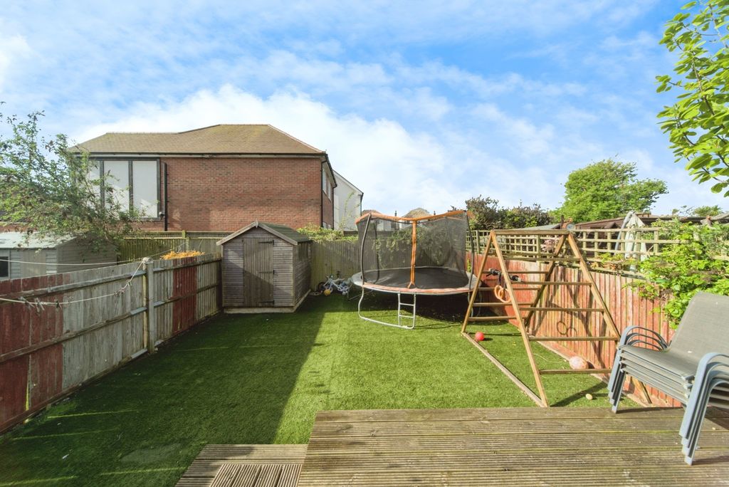 Property photo 1 of 17 Photo