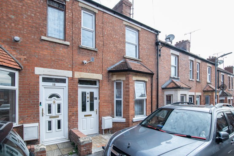 Property photo 1 of 16