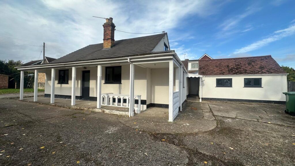 Property photo 1 of 20