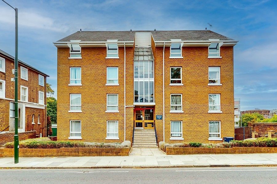 Property photo 2 of 16