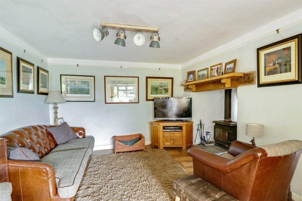 Property photo 3 of 27 3 - Picture No. 34