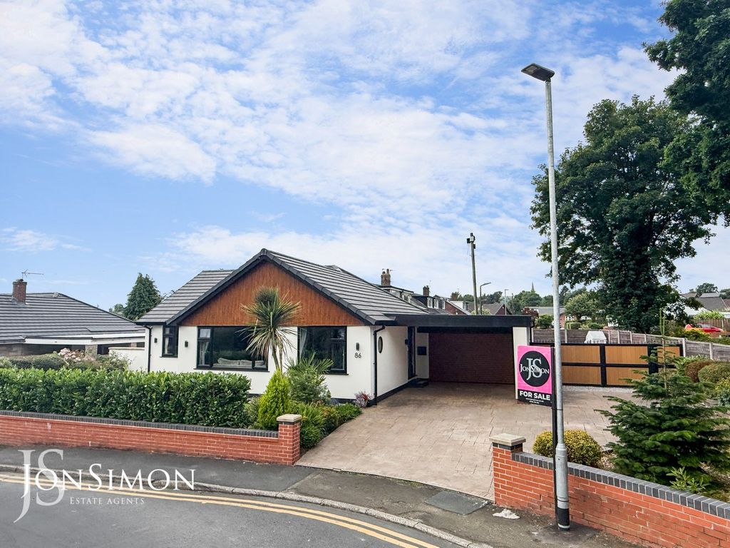 Property photo 1 of 43