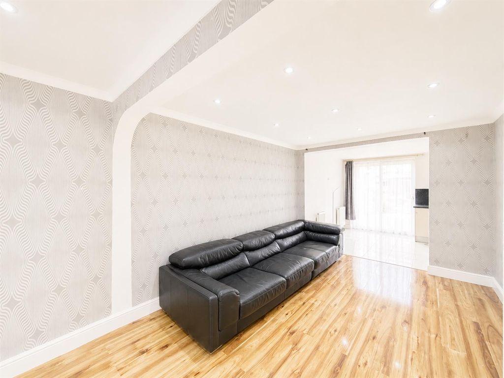 Property photo 2 of 10 Reception Room