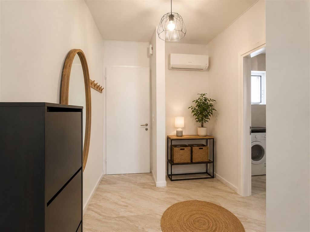 Property photo 1 of 8 Cozy 57 Sq.m. Apartment With Shared Pool In A Quiet Area Of Chania