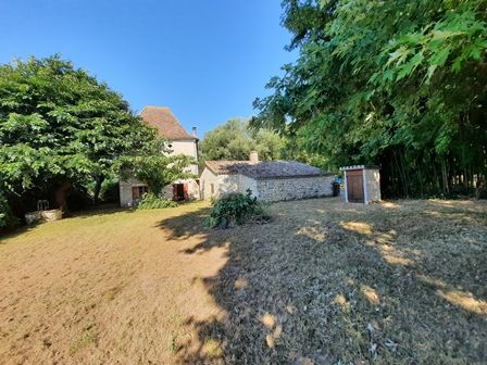 Property photo 2 of 11