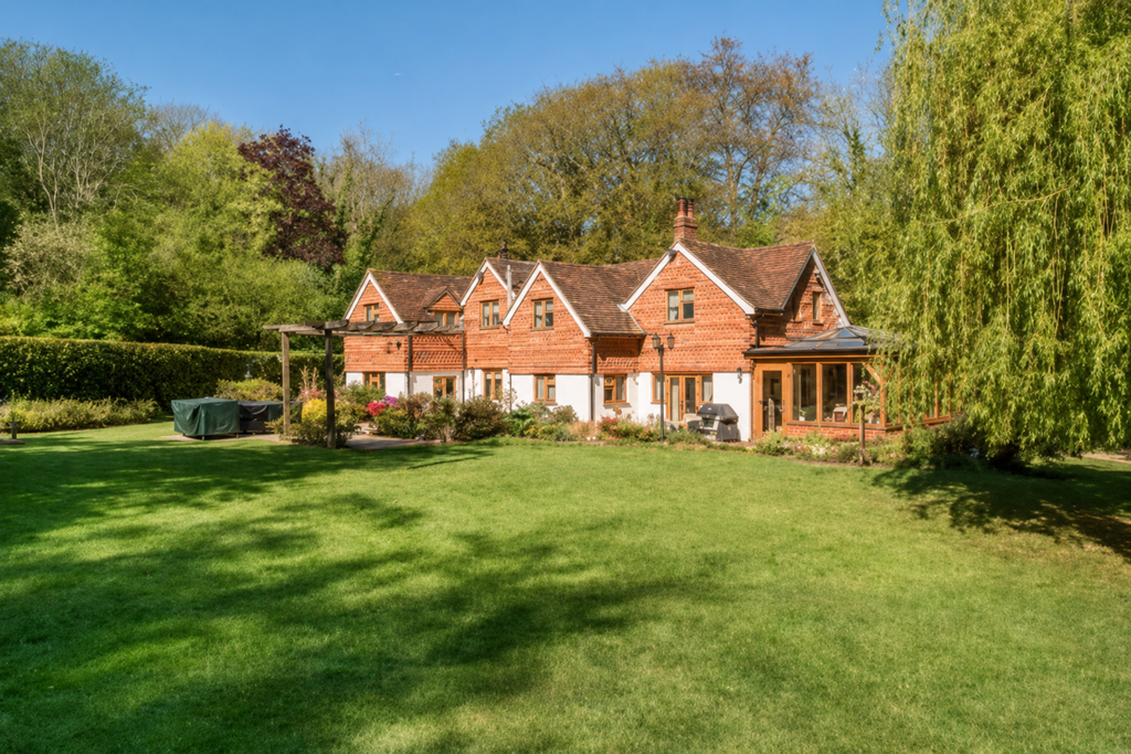 Property photo 1 of 21