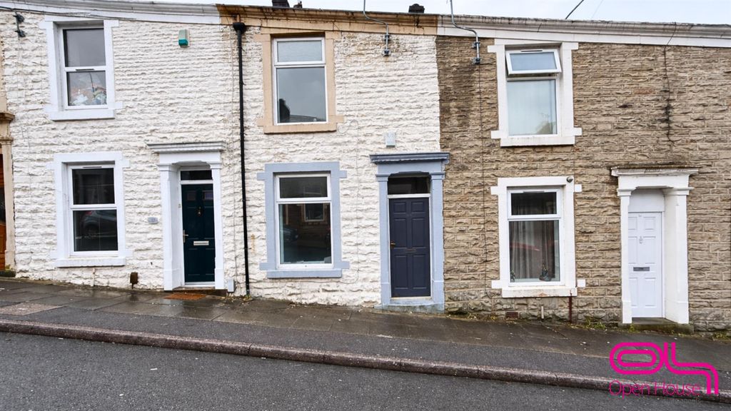 Property photo 1 of 10 Add A Subheading (68).Png