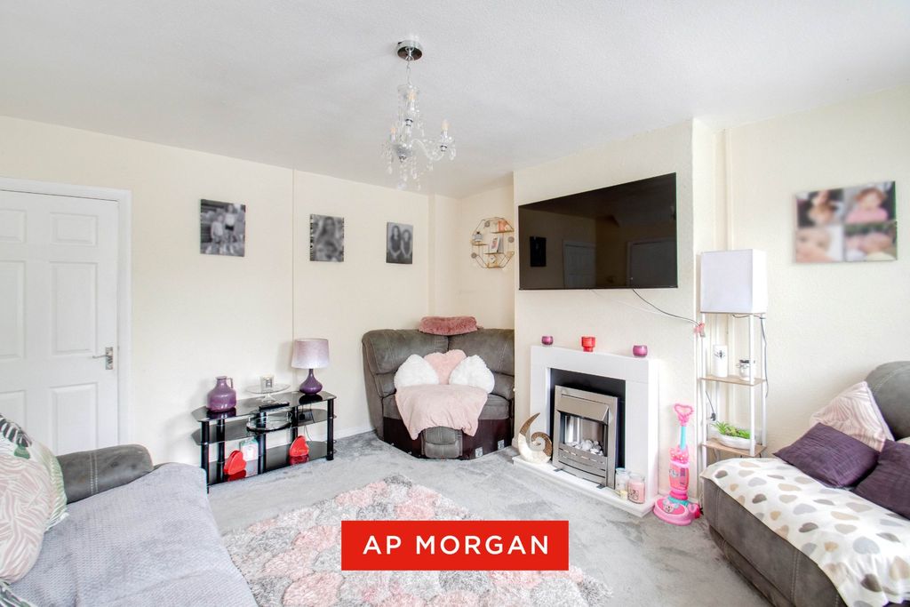 Property photo 2 of 11 Picture No. 08