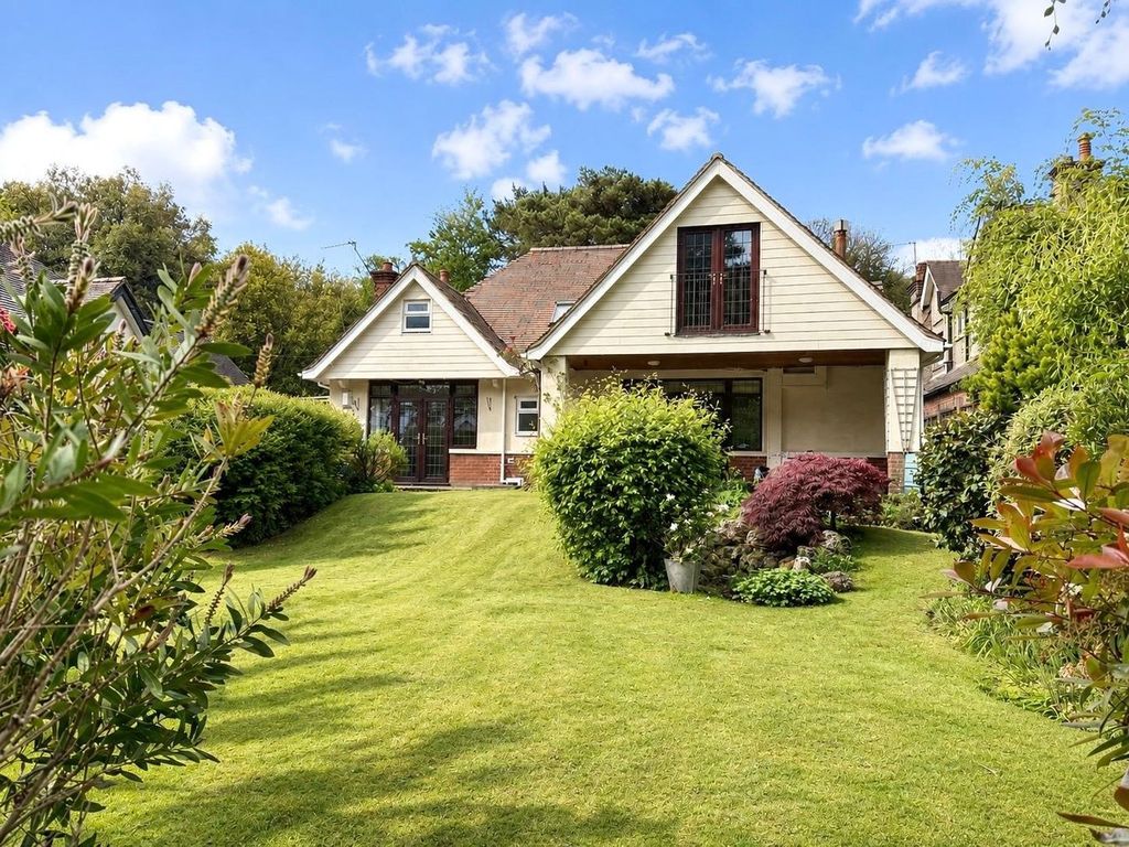 Property photo 1 of 30
