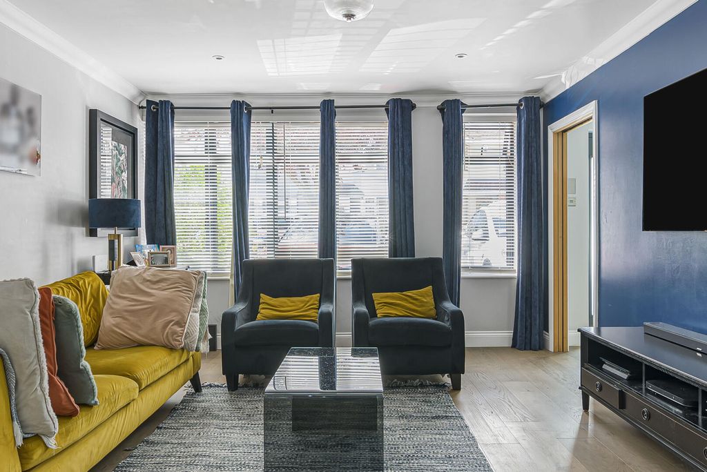 Additional image 23 of 4 bed end terrace house for saleShirley Avenue, Bexley DA5