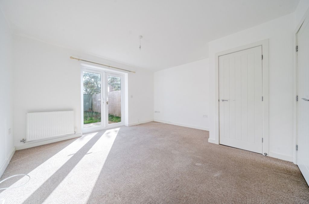 Property photo 3 of 17 1343146-6-68Be9Fbc69Af8