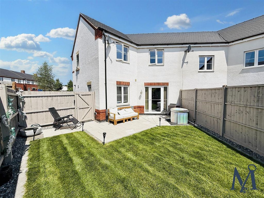Property photo 2 of 20 Rear Garden