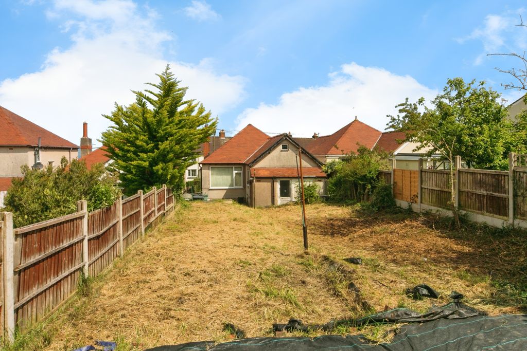 Property photo 3 of 14 Photography