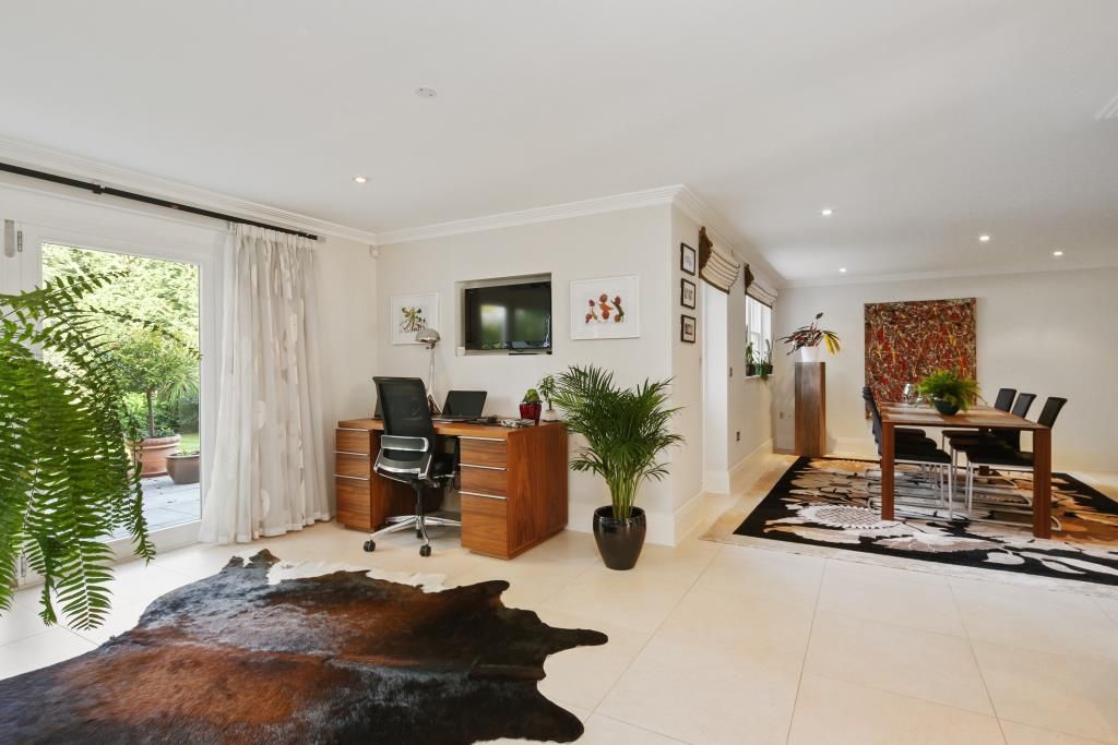 Property photo 3 of 14 5L9A6039_Lge.Jpg