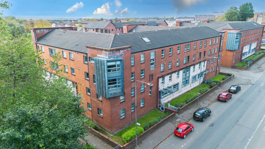 Property photo 1 of 19