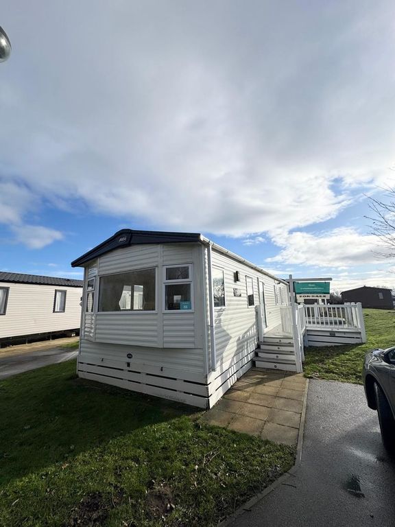 Property photo 1 of 12 Photo 4