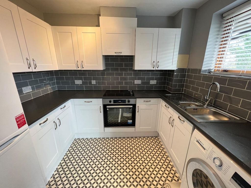 Property photo 3 of 11 O_1Gv8Rreigpvp93Bl3Qjhqmf60.Jpg