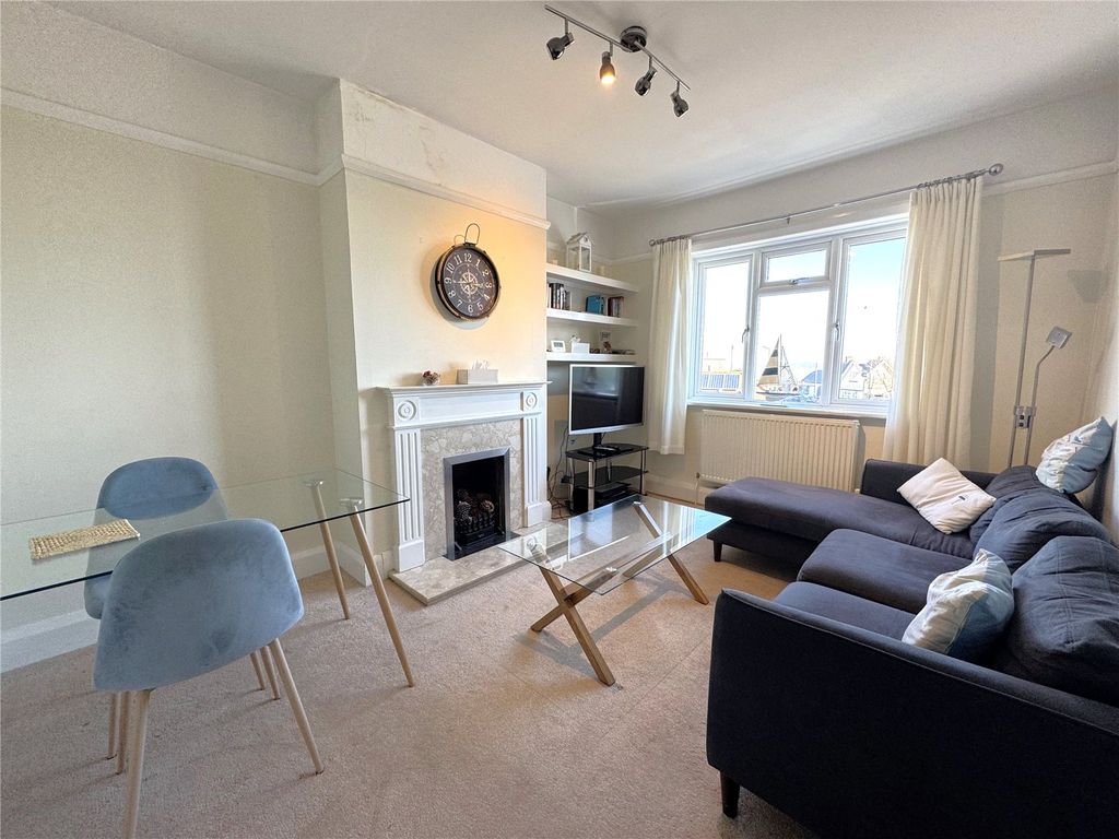 Property photo 3 of 10 Picture No. 01