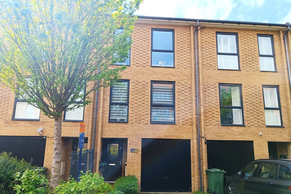 Property photo 1 of 22