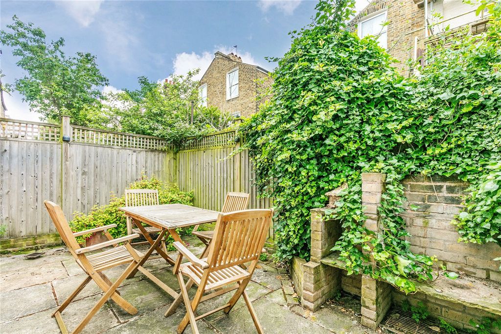 Property photo 2 of 15 Picture No. 03