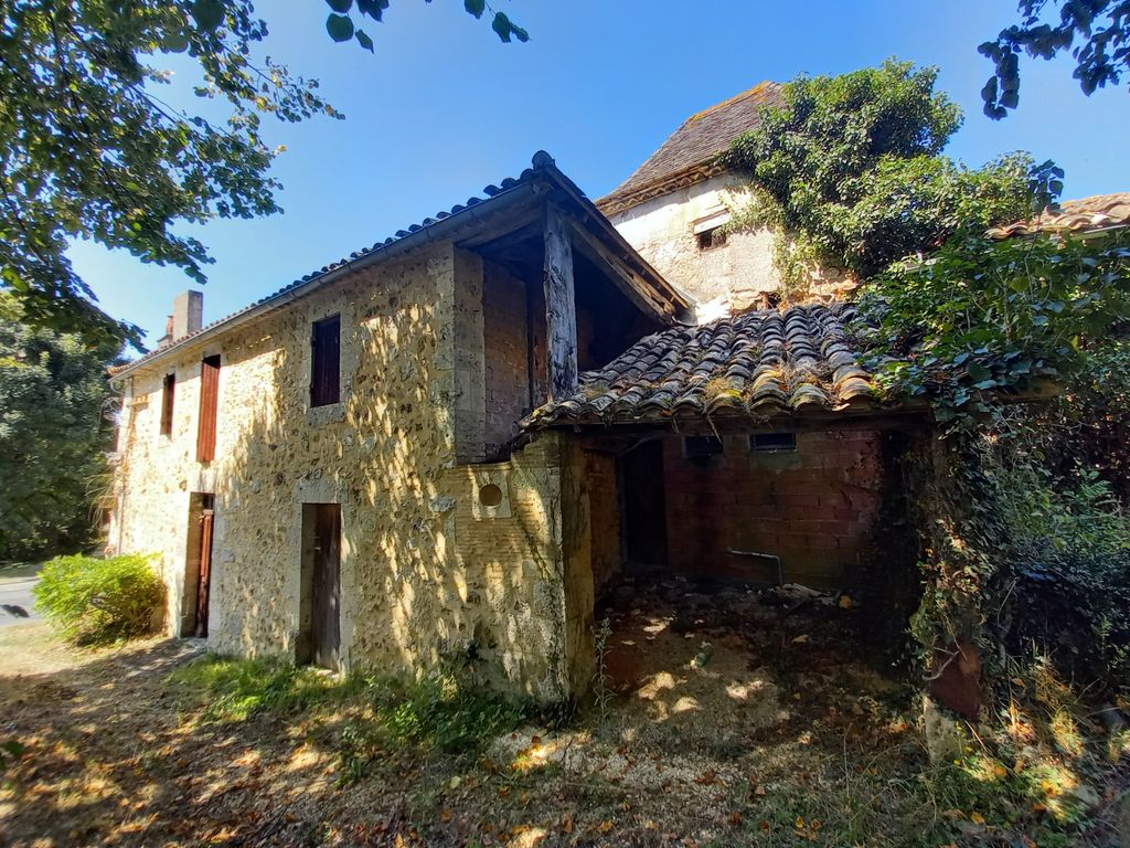 Property photo 1 of 18